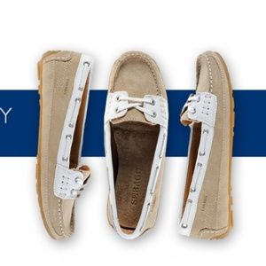 SOLD Sebago Bala 7.5 Kate Middleton’s boat loafers